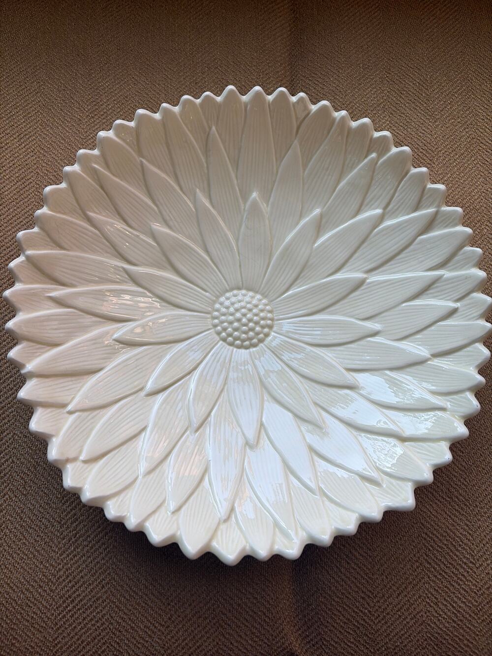 RARE Arhaus 12" Cream Dahlia Flower Sunflower Plate Wall Decor Tray Bowl